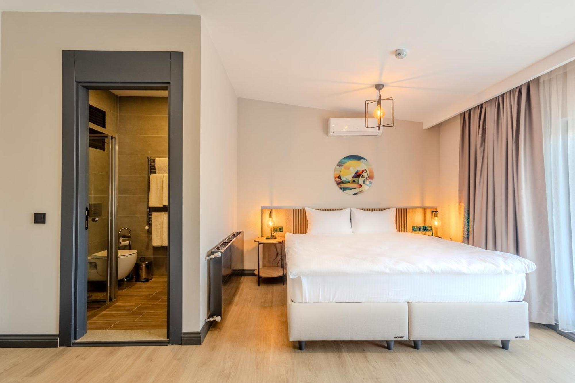 Leliko Suites Antalya Bagian luar foto