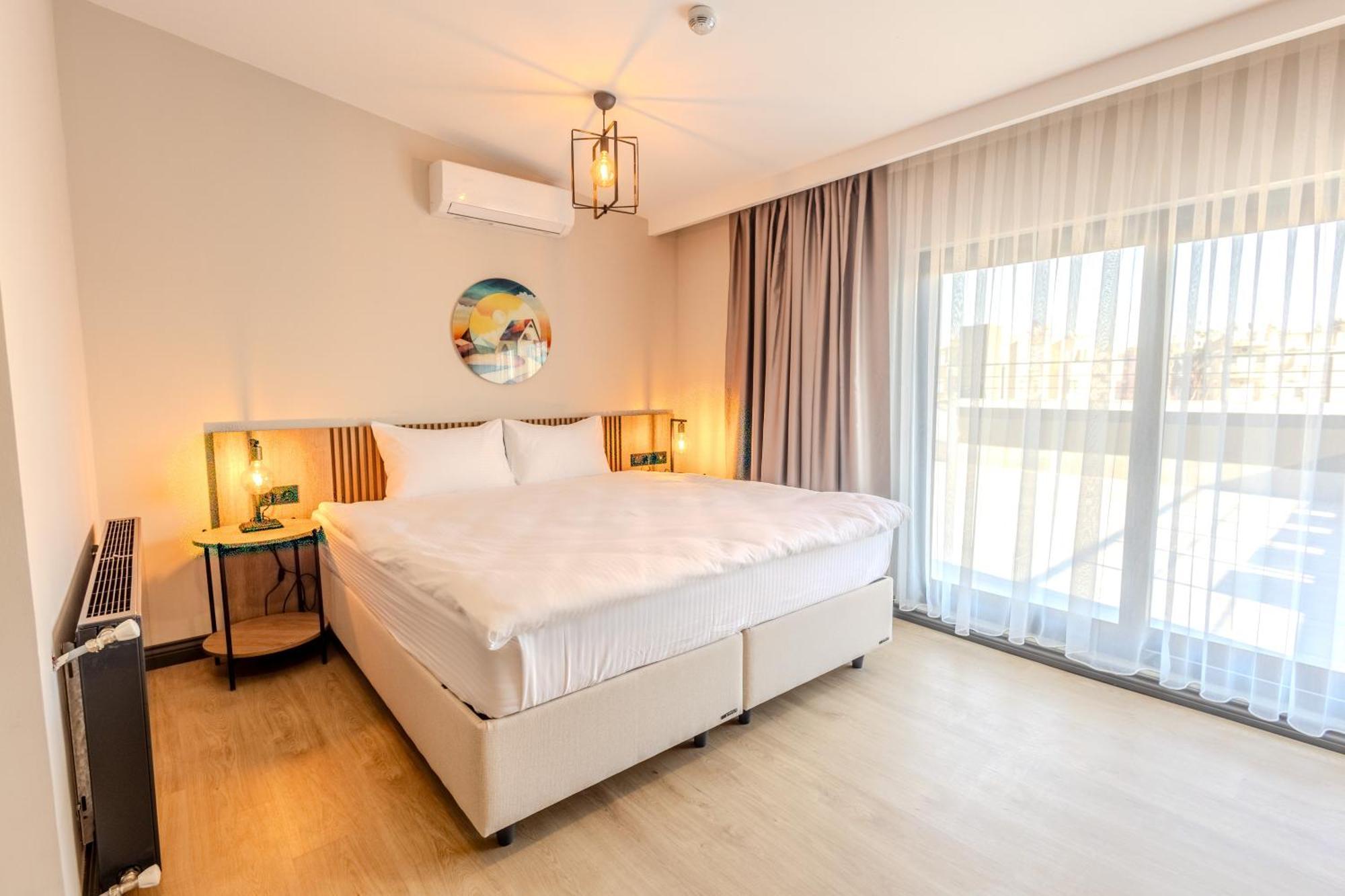 Leliko Suites Antalya Bagian luar foto