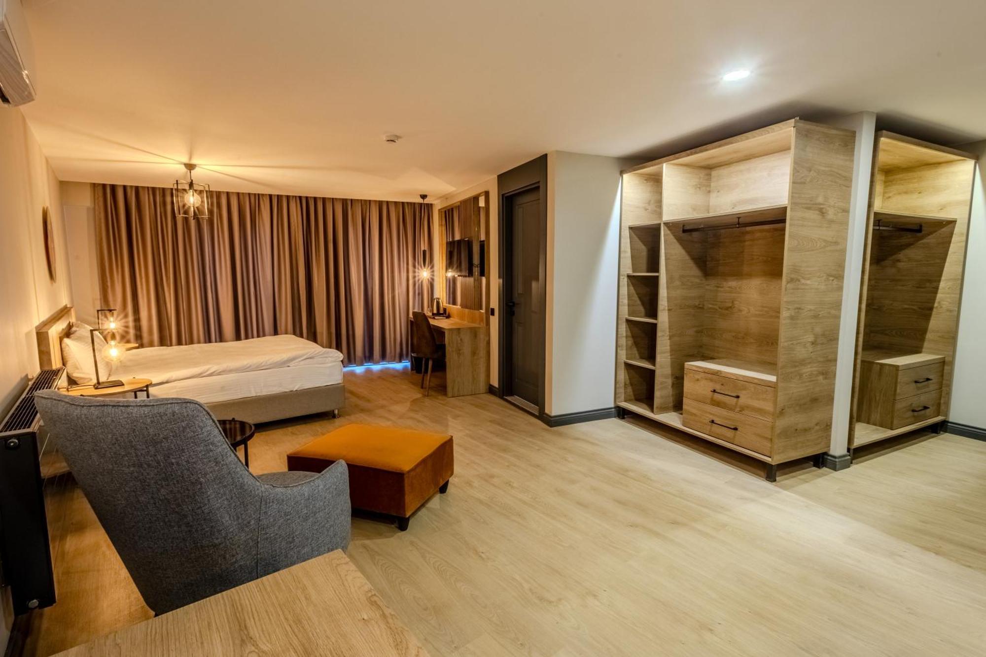 Leliko Suites Antalya Bagian luar foto