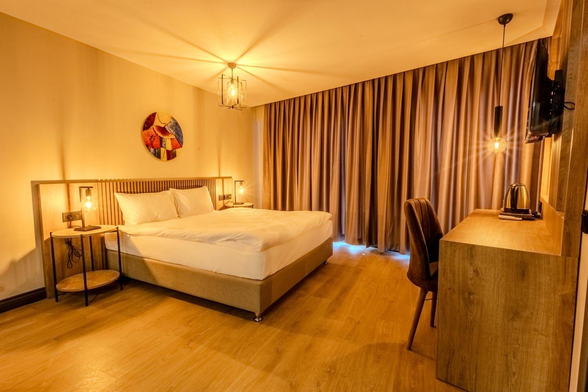 Leliko Suites Antalya Bagian luar foto